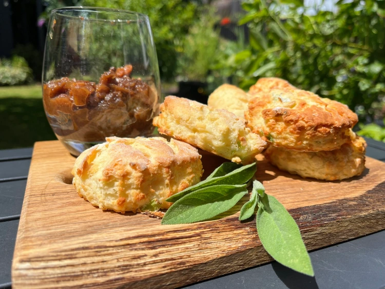 gluten-free-cheese-scones