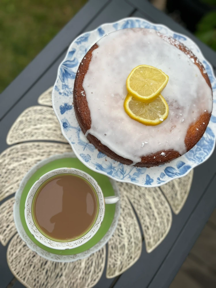 gluten free Lemon Drizzle cake