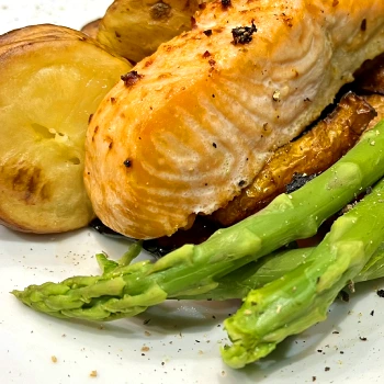 Mouthwatering Gluten-Free Chilli Trout Traybake Recipe
