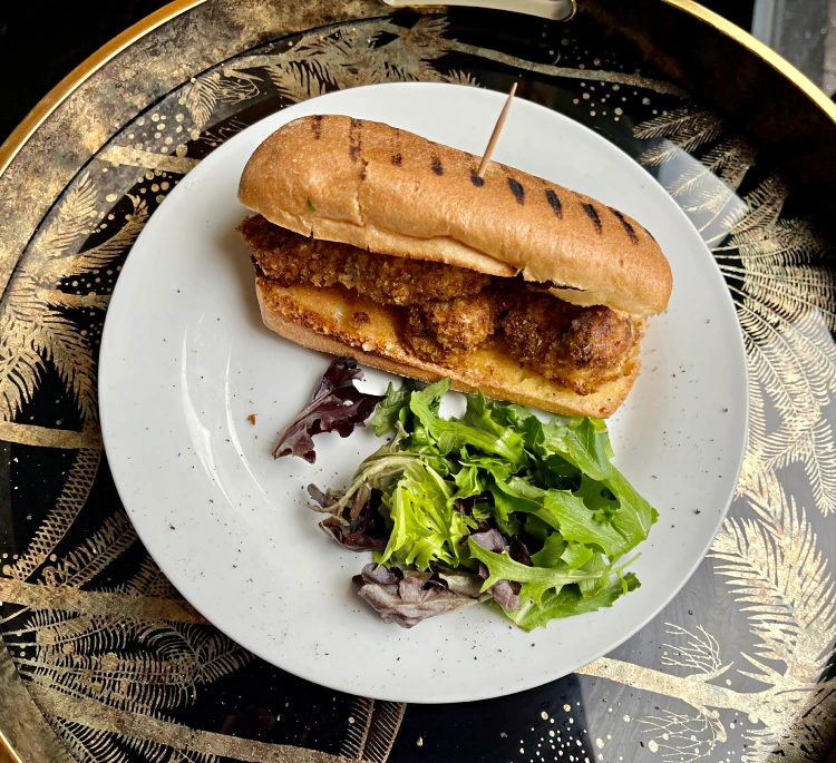 gluten free breaded chicken goujons in roll