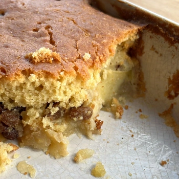 Mouthwatering Gluten-Free Eve’s Pudding