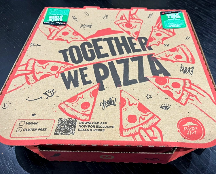 pizza hut gluten free box lid