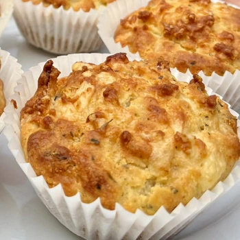 Five-Star Gluten-Free Cheese and Bacon Muffins Recipe