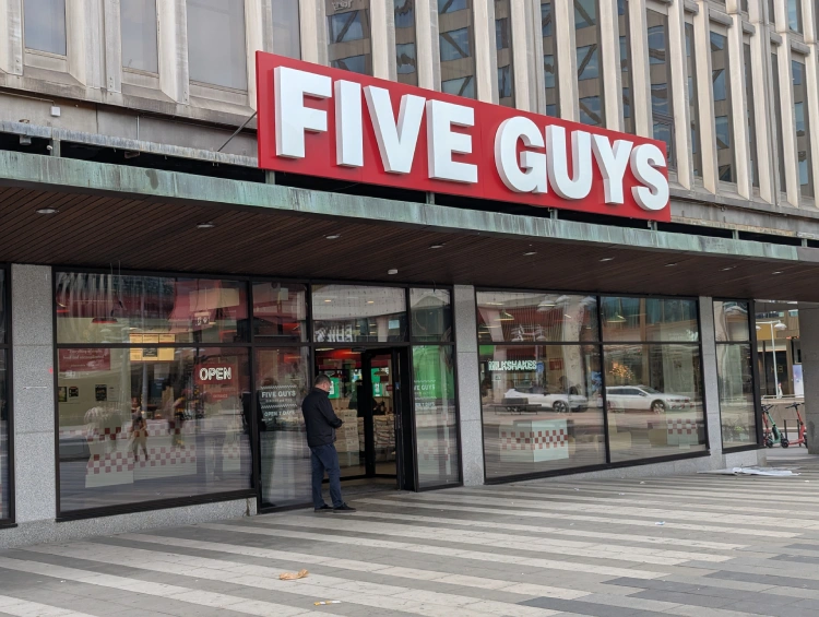 five guys resaurant