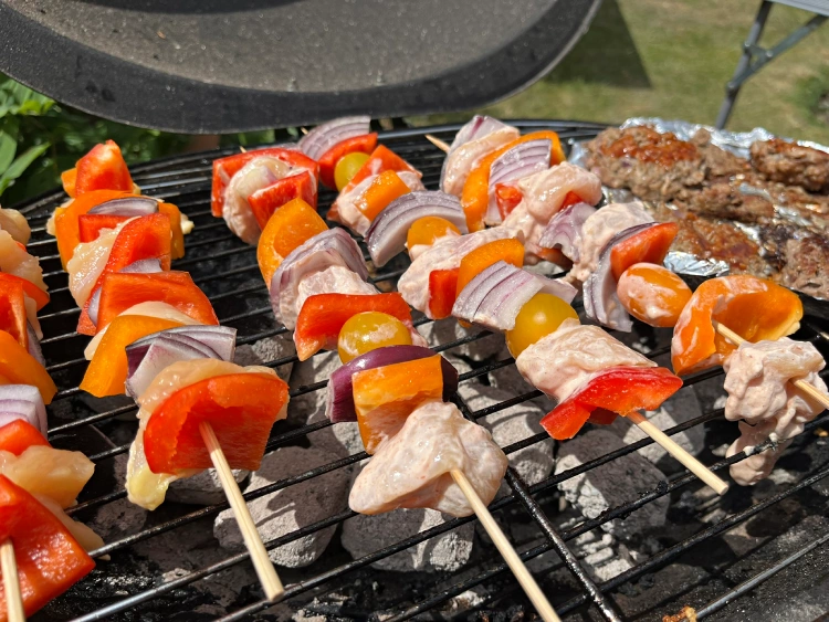 gluten-free shish kebabs cooking