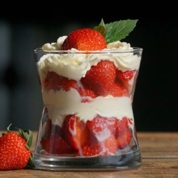 The Ultimate Whipped Cream Recipe Roundup for Every Sweet Tooth