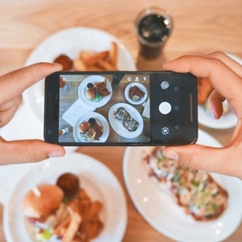 AI Food: How Chefs and Brands Use AI for Product Development