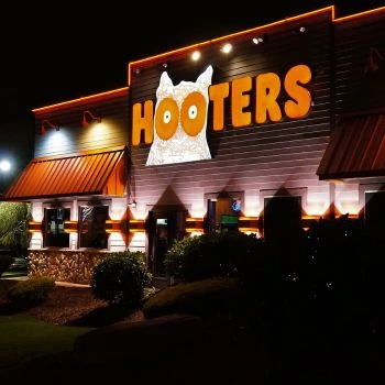 The Complete Hooters Gluten-Free Menu Guide For 2026